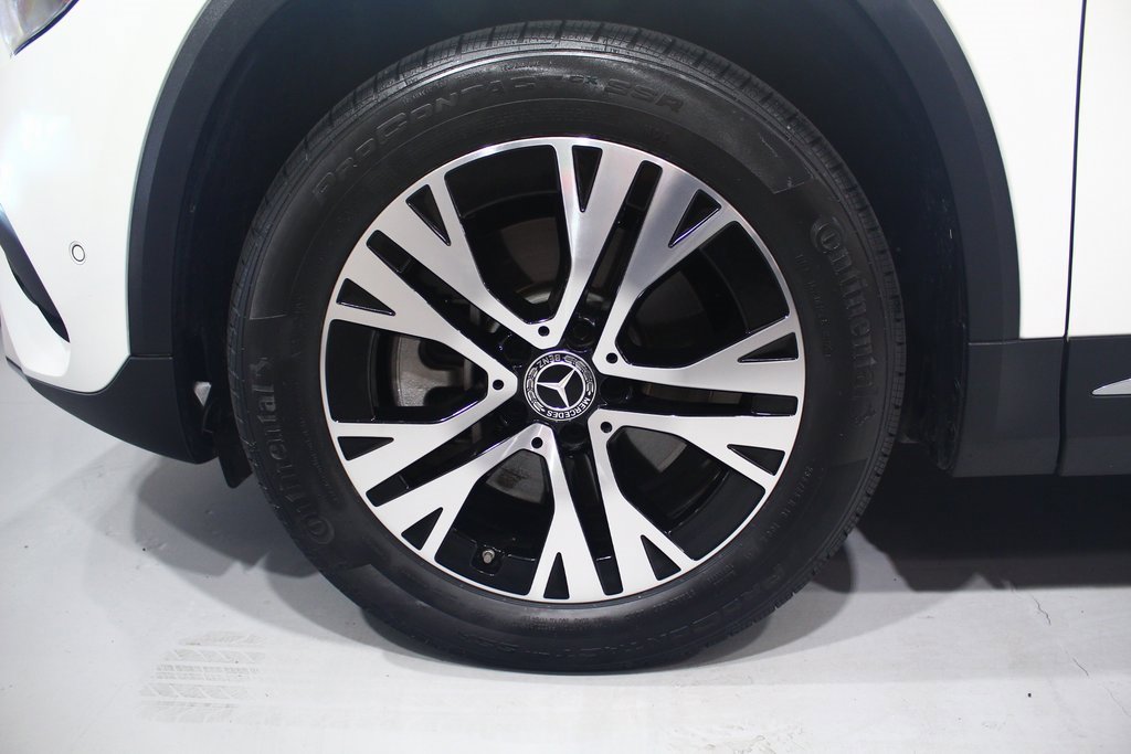 Used 2025 Mercedes-Benz GLA 250 4MATIC image 15