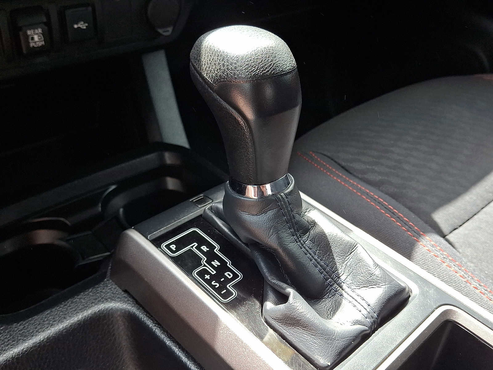 Used 2020 Toyota Tacoma SR5 image 15