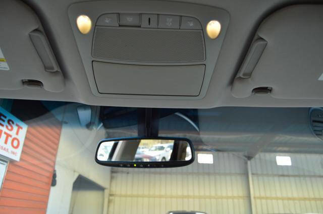 Used 2014 Nissan Pathfinder SL w/ SL Tech Package image 29