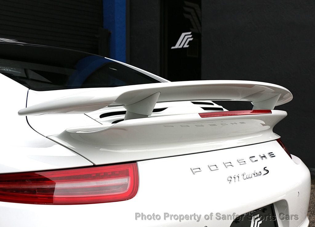 Used 2014 Porsche 911 Turbo S AWD/4WD image 8