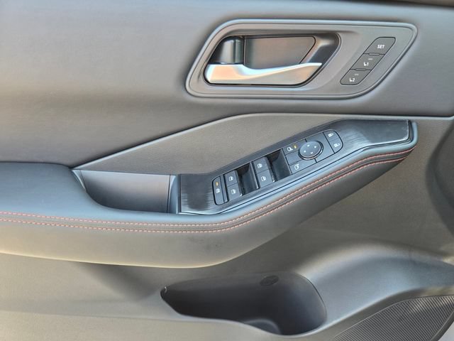 New 2026 Nissan Rogue SV AWD/4WD image 22