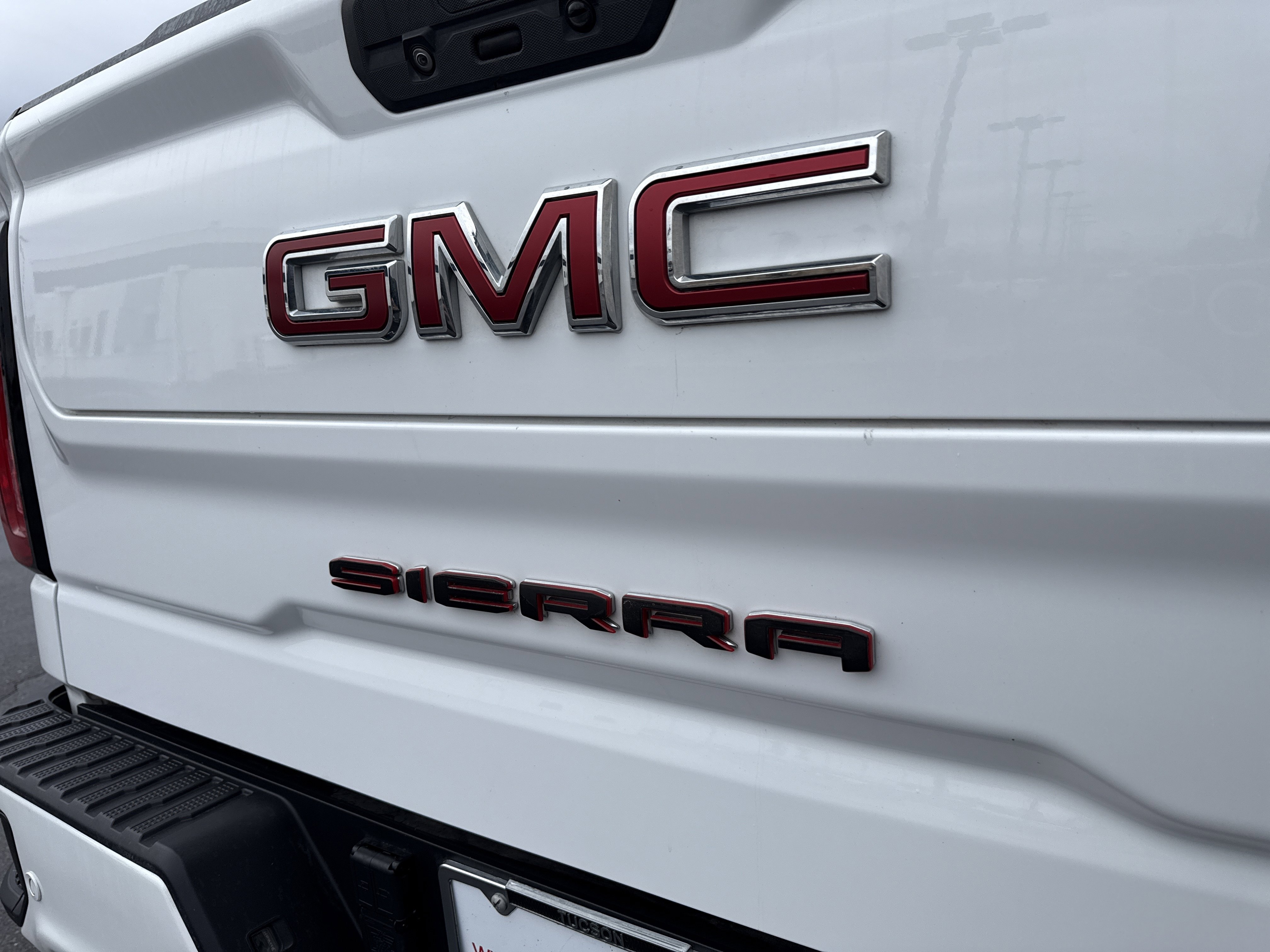 Used 2021 GMC Sierra 1500 AT4 w/ AT4 Value Package image 15