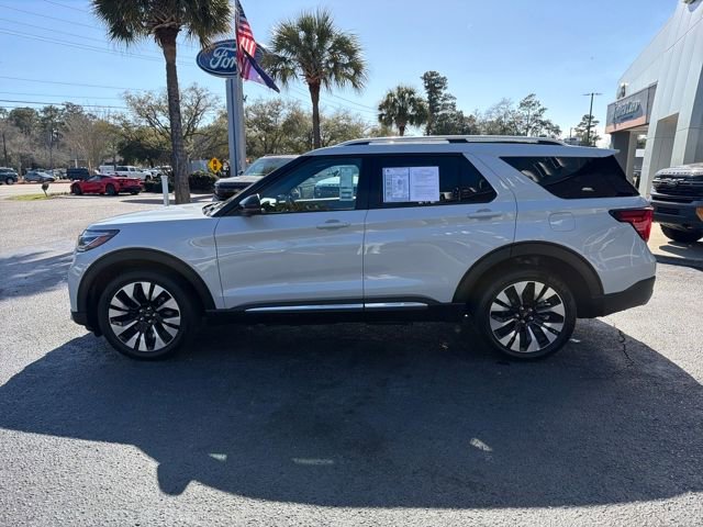 Used 2025 Ford Explorer Platinum w/ LUX Leather Package image 5