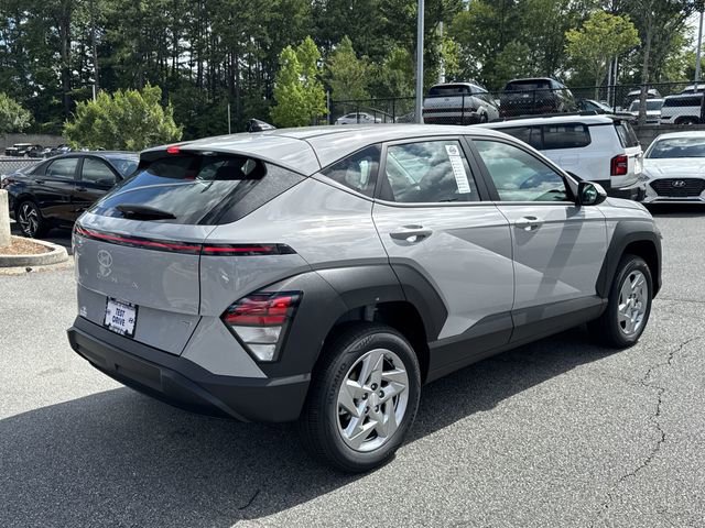 Certified 2025 Hyundai Kona SE image 7