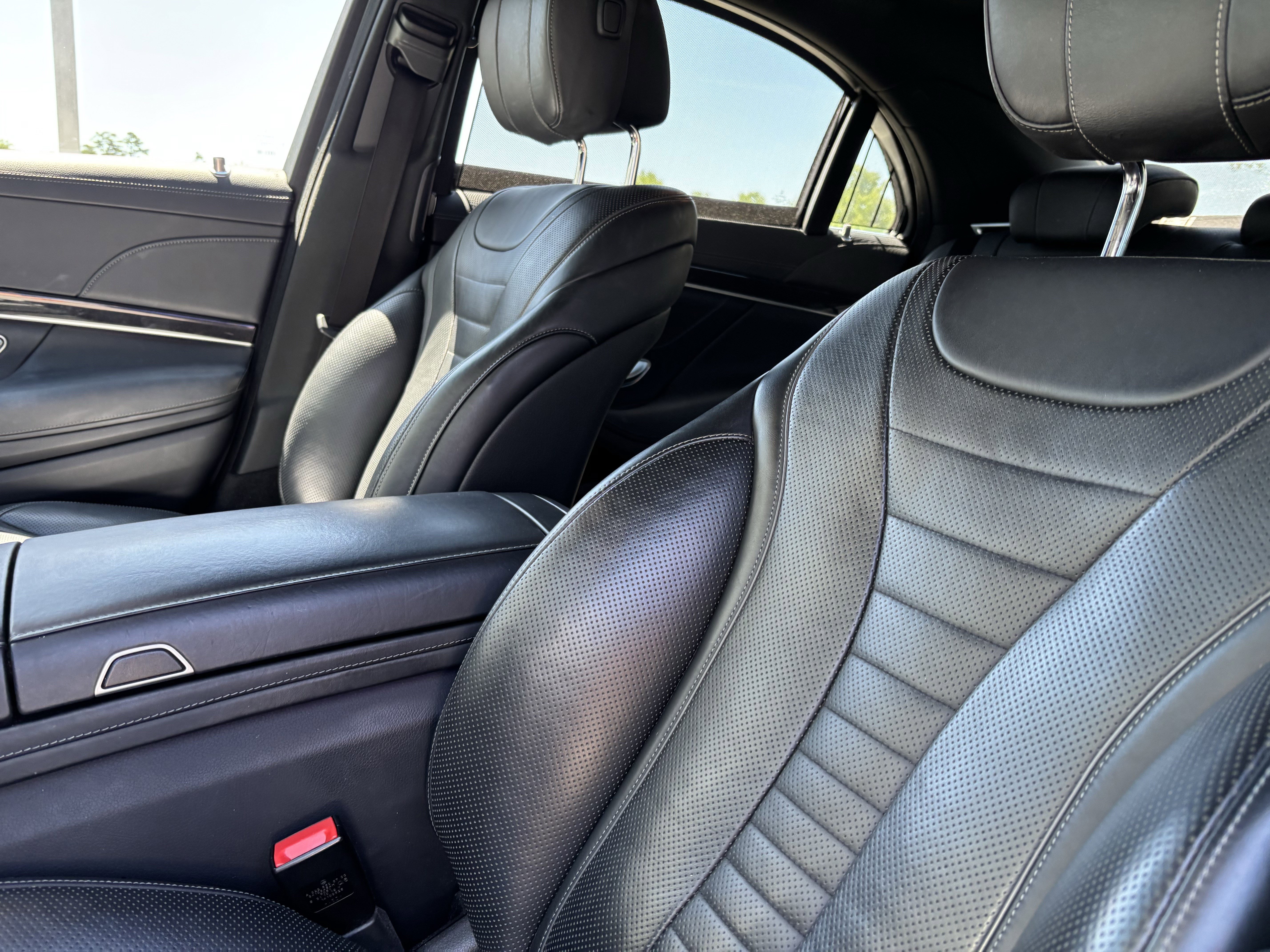 Used 2020 Mercedes-Benz S 560 Sedan image 17