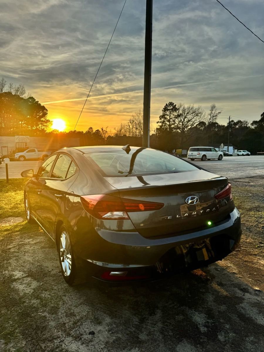 Used 2020 Hyundai Elantra SEL image 7