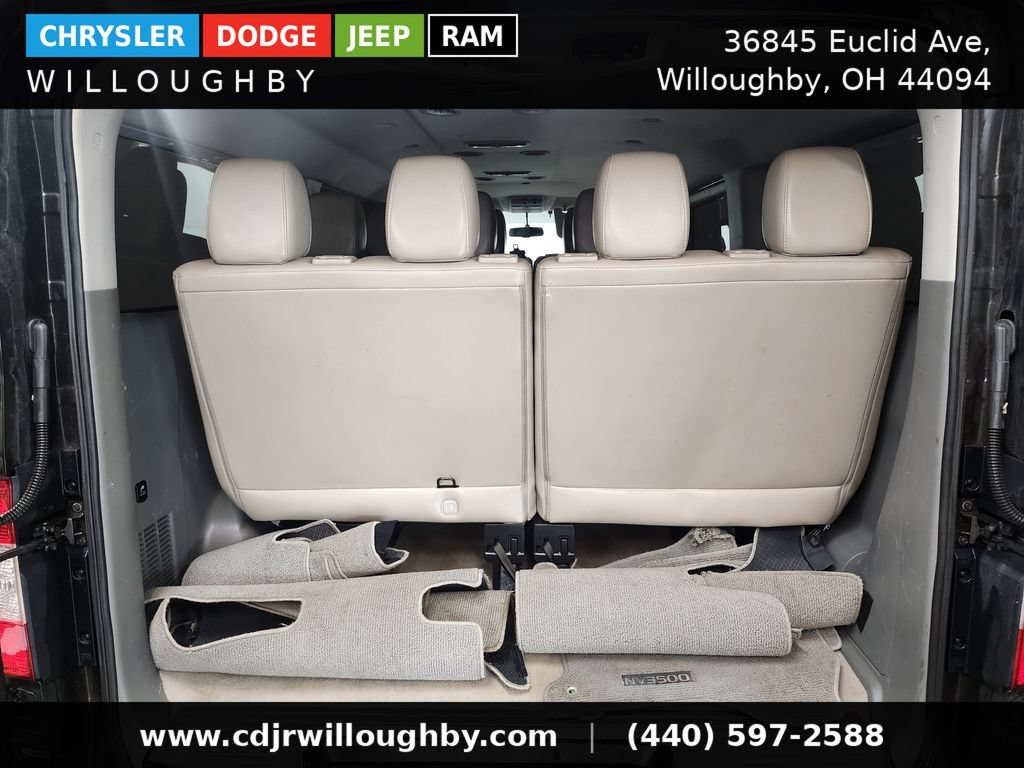 Used 2016 Nissan NV 3500 SL RWD image 27