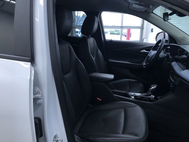 Used 2024 Buick Encore GX Sport Touring image 16