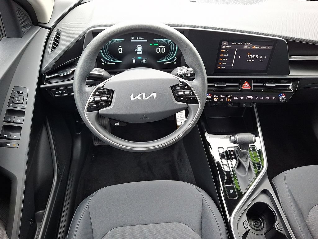 Certified 2023 Kia Niro LX FWD image 12
