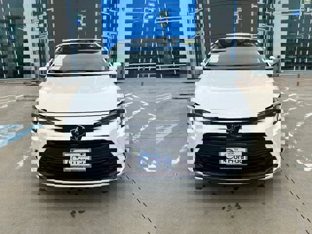 Used 2026 Toyota Corolla LE image 3