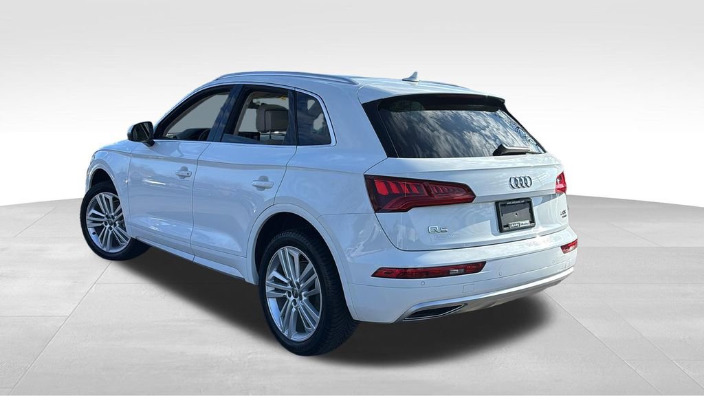 Used 2018 Audi Q5 2.0T Premium Plus w/ Premium Plus Package image 5