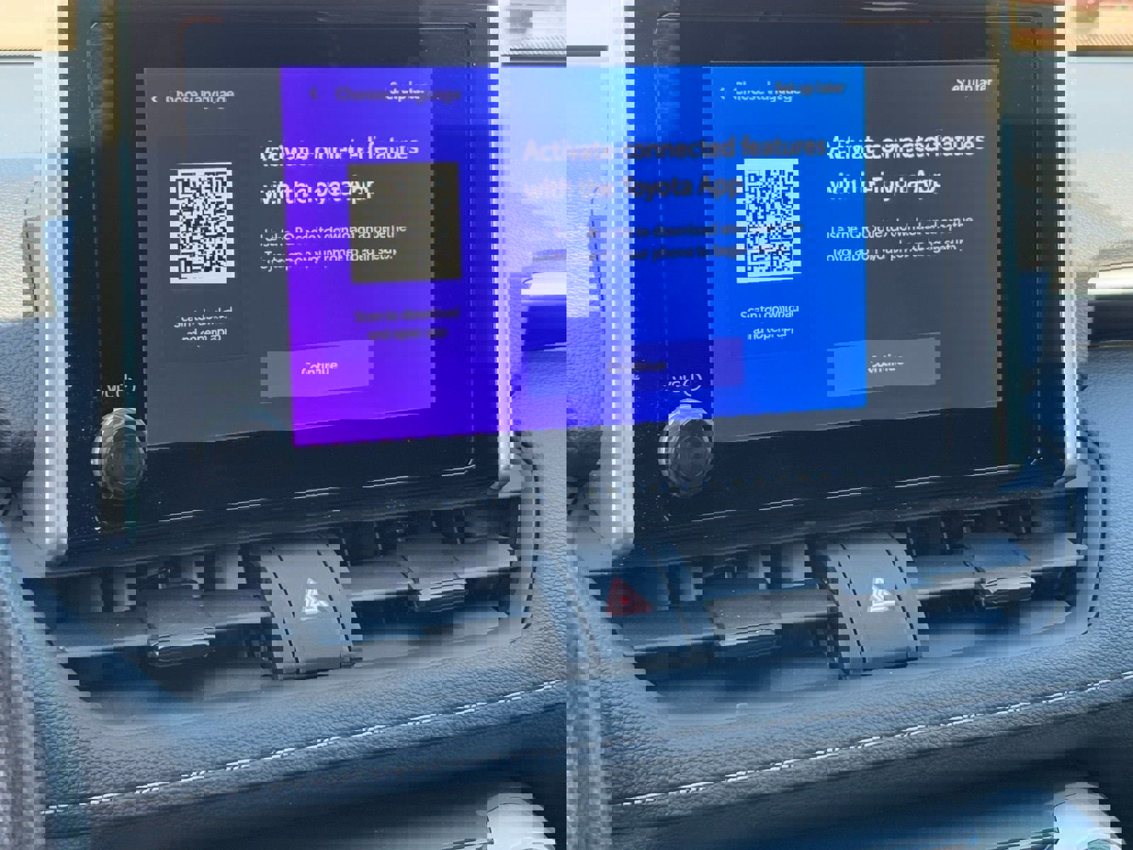 Used 2025 Toyota RAV4 LE image 22