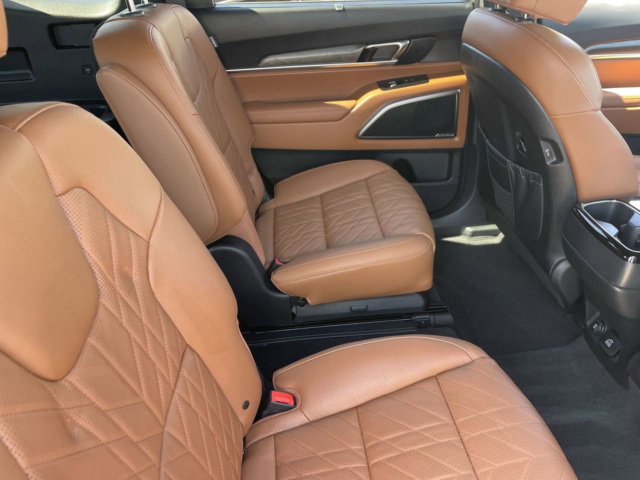 Certified 2025 Kia Telluride SX Prestige X-Line image 12