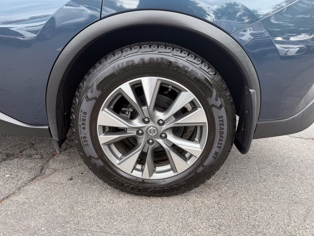 Used 2016 Nissan Murano SV AWD/4WD image 24