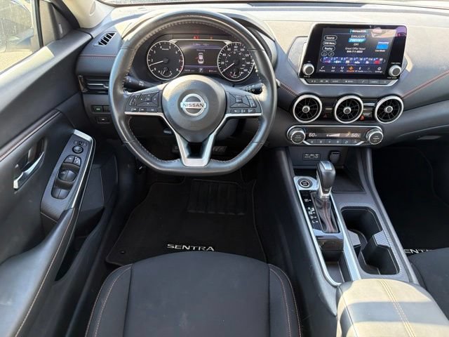 Used 2023 Nissan Sentra SR w/ Midnight Edition Package FWD image 19