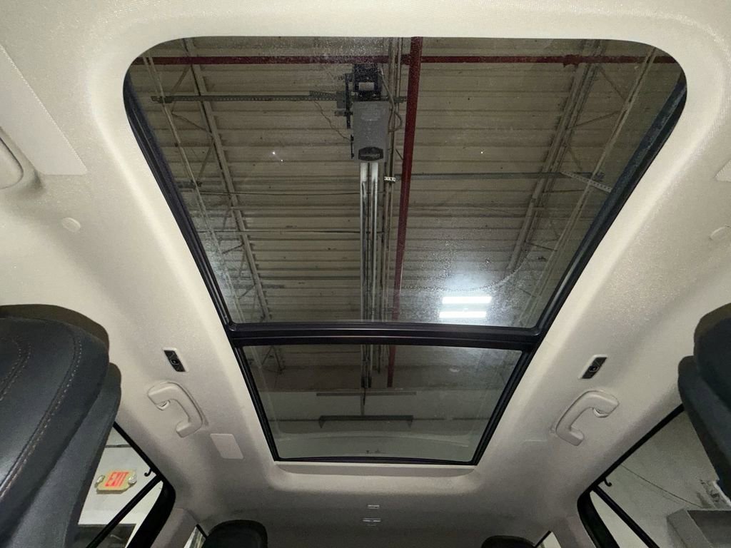 Used 2021 Lincoln Aviator Grand Touring w/ Equipment Group 302A AWD/4WD image 16