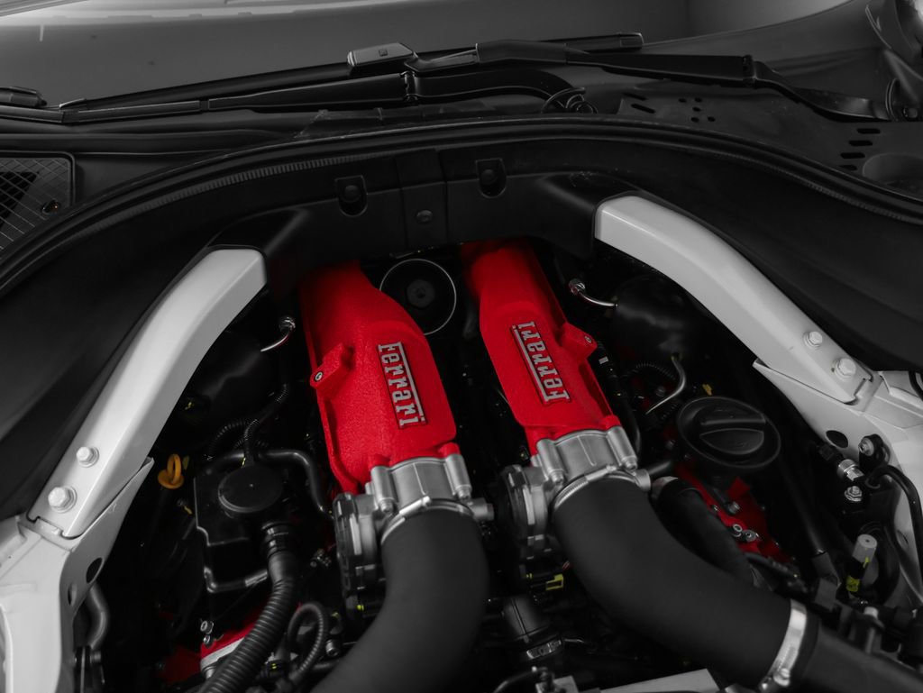 Certified 2023 Ferrari Roma image 14