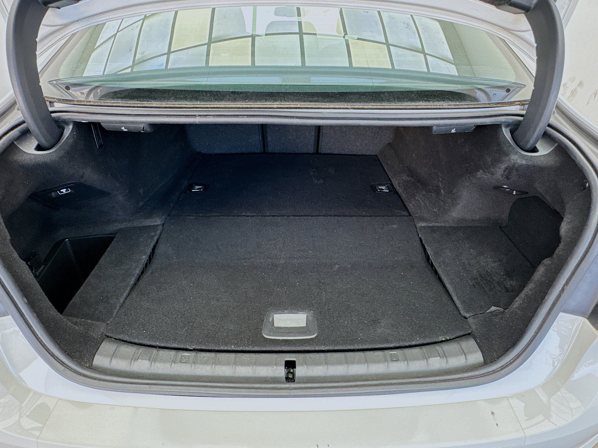 Used 2019 BMW 530e RWD image 18