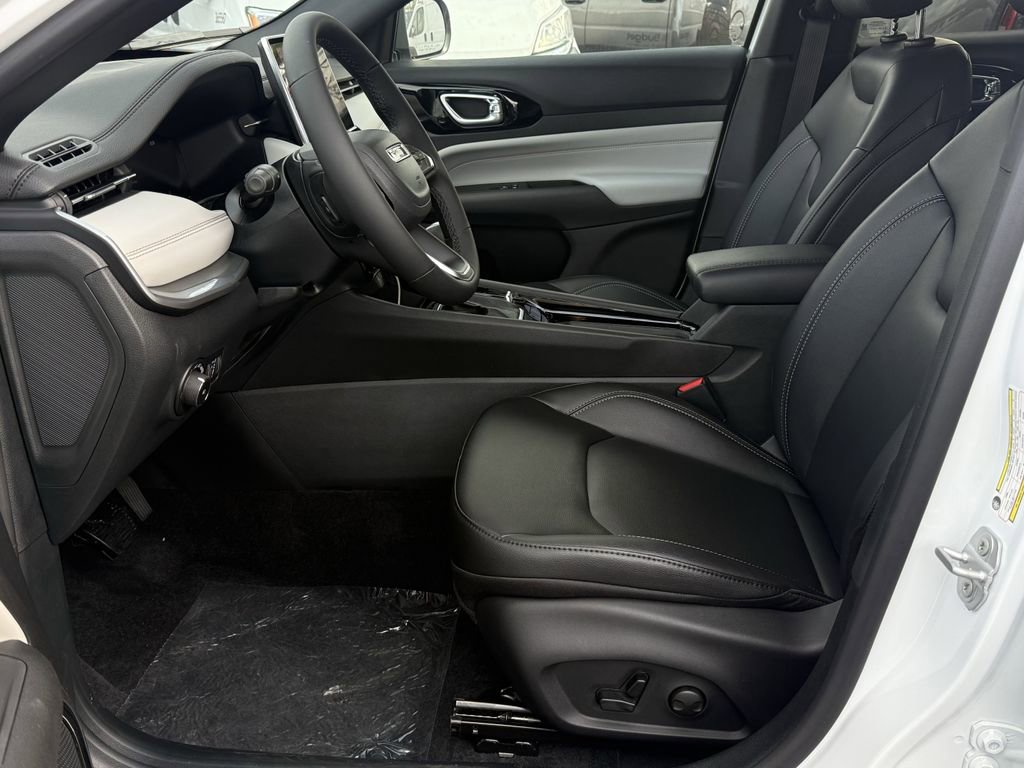 New 2026 Jeep Compass Limited w/ Sun, Sound & Navigation Group image 11