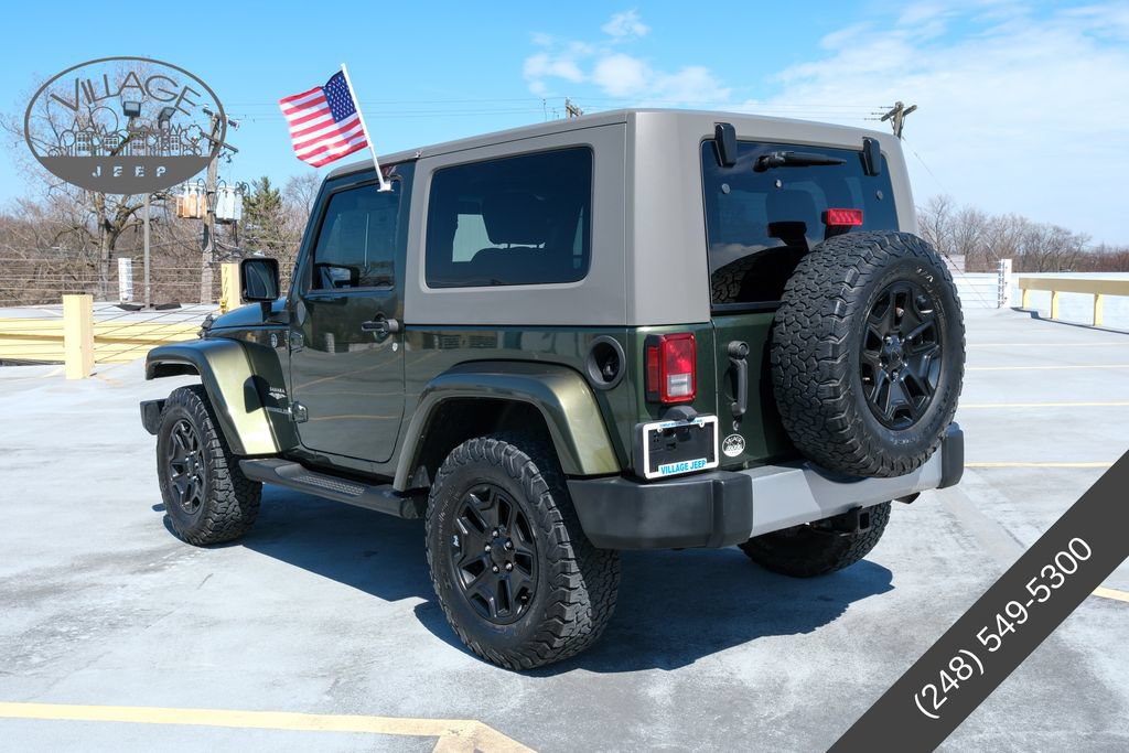 Used 2008 Jeep Wrangler Sahara w/ Dual Top Group AWD/4WD image 3