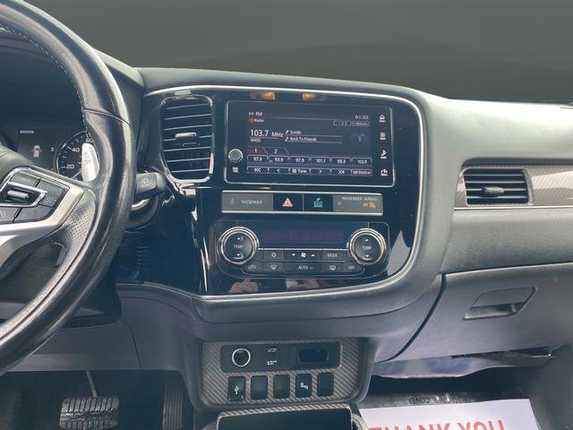 Used 2019 Mitsubishi Outlander SEL image 7