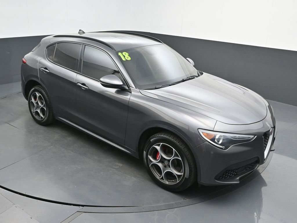 Used 2018 Alfa Romeo Stelvio Sport w/ Quick Order Package 22J Sport image 32
