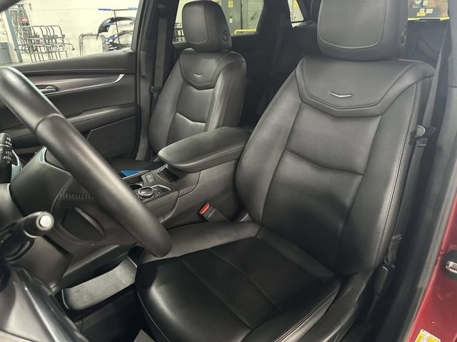 Used 2020 Cadillac XT5 Luxury AWD/4WD image 17