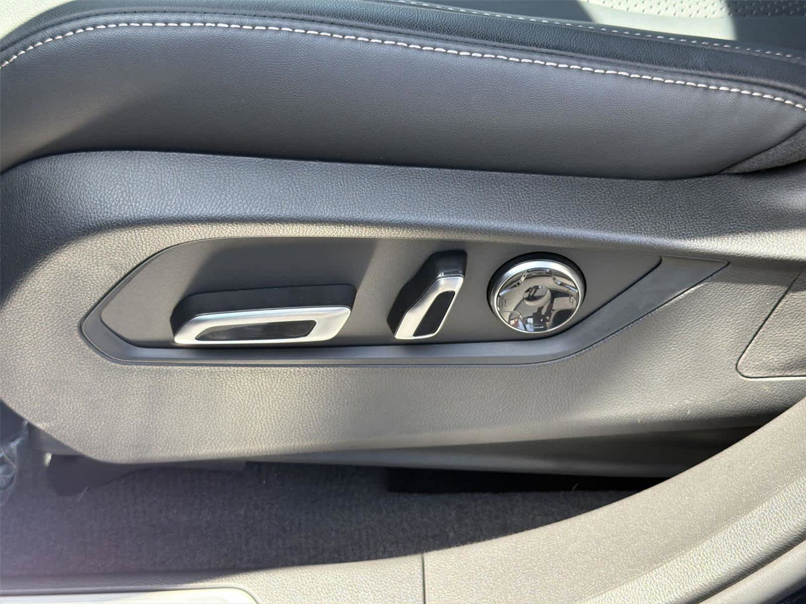 Used 2026 Acura RDX SH-AWD w/ Technology Package image 24