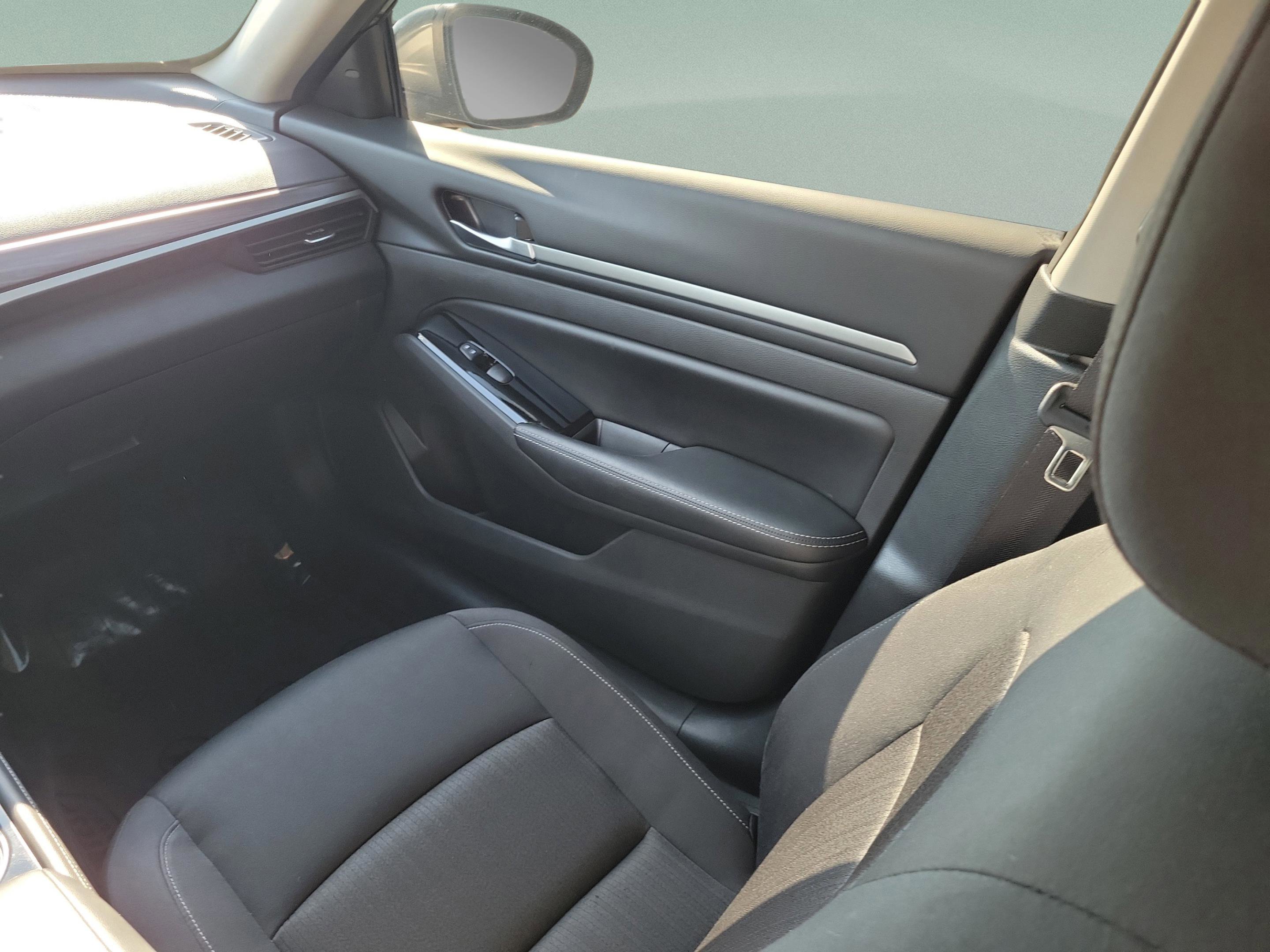 Certified 2023 Nissan Altima 2.5 SV image 16