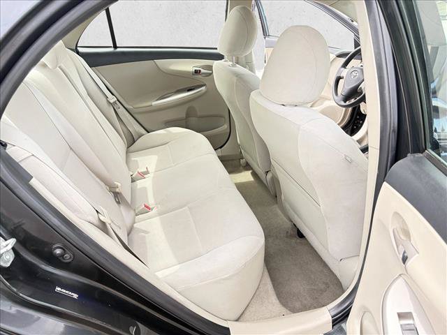 Used 2011 Toyota Corolla LE FWD image 14