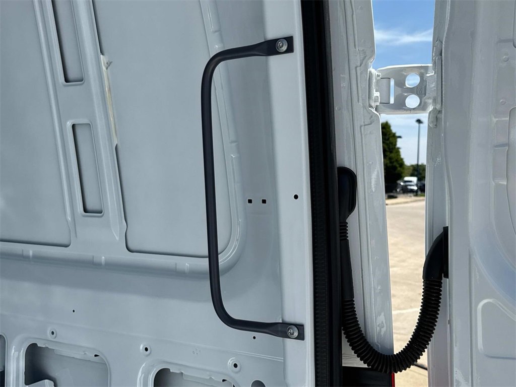 New 2025 Mercedes-Benz Sprinter 2500 image 8