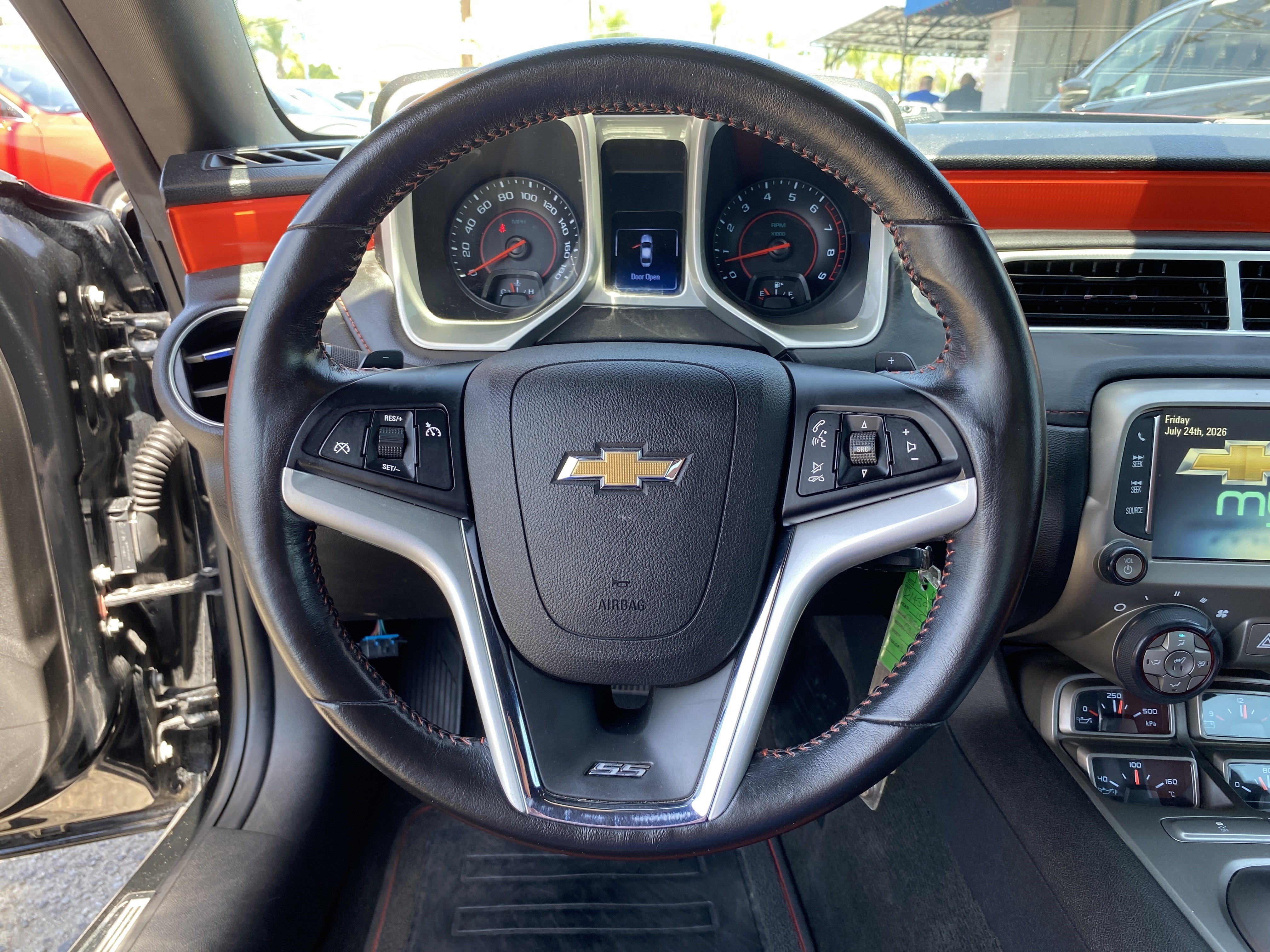 Used 2015 Chevrolet Camaro SS RWD image 11