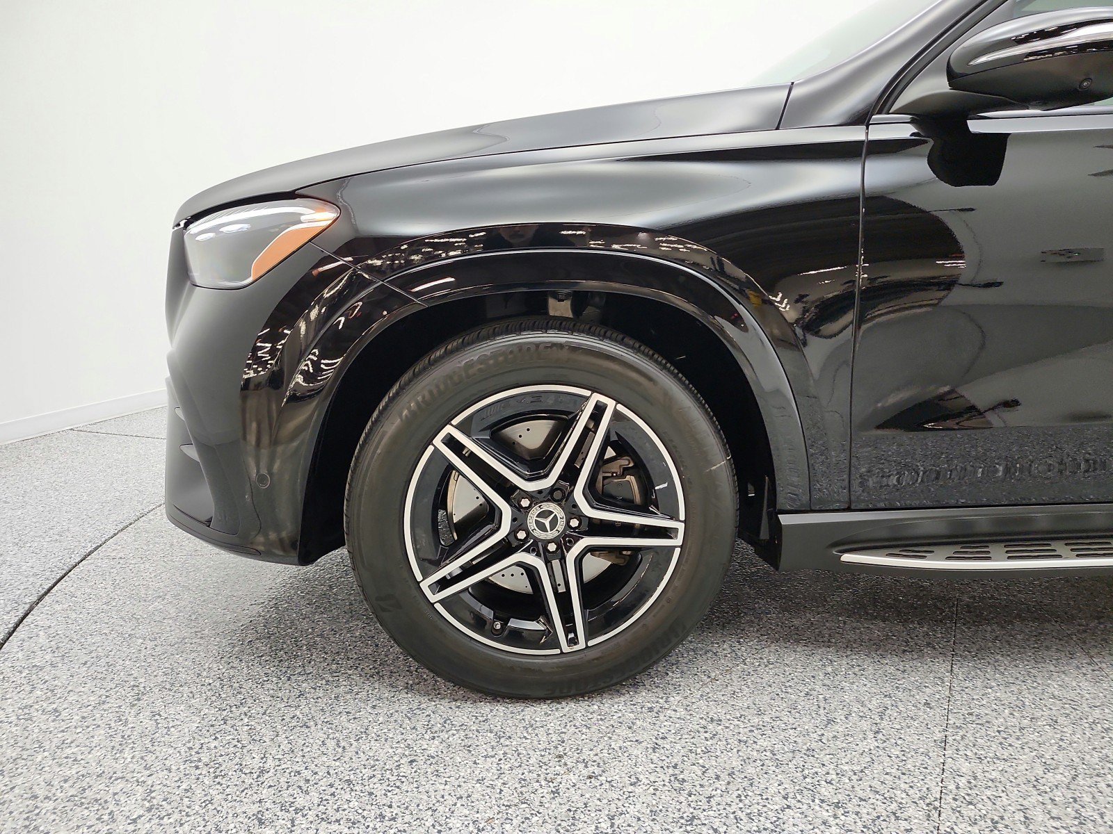 Used 2025 Mercedes-Benz GLE 350 4MATIC image 37
