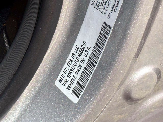 Used 2026 RAM 1500 Laramie AWD/4WD image 19