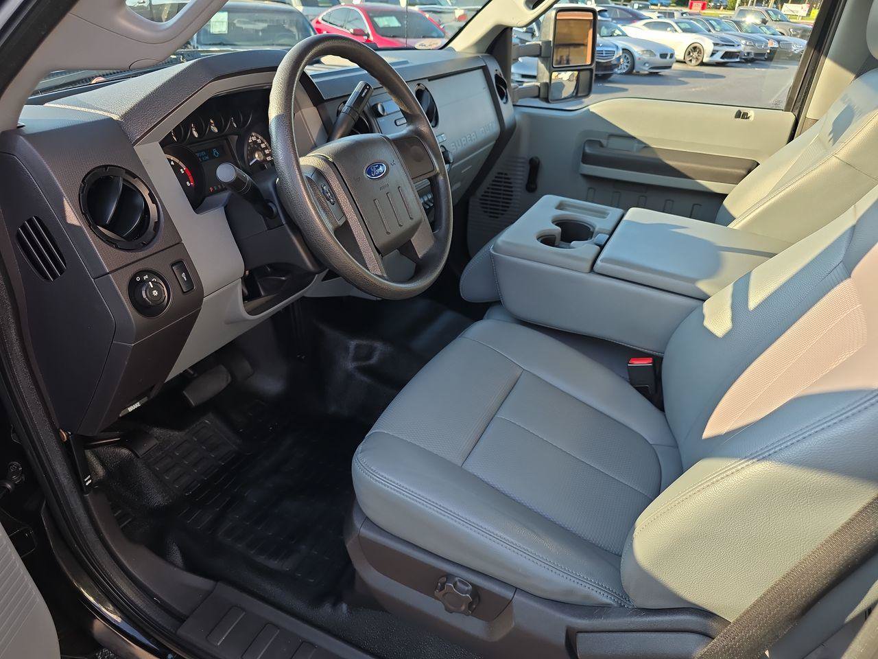 Used 2013 Ford F550 2WD Regular Cab Super Duty w/ Payload Upgrade Pkg image 4