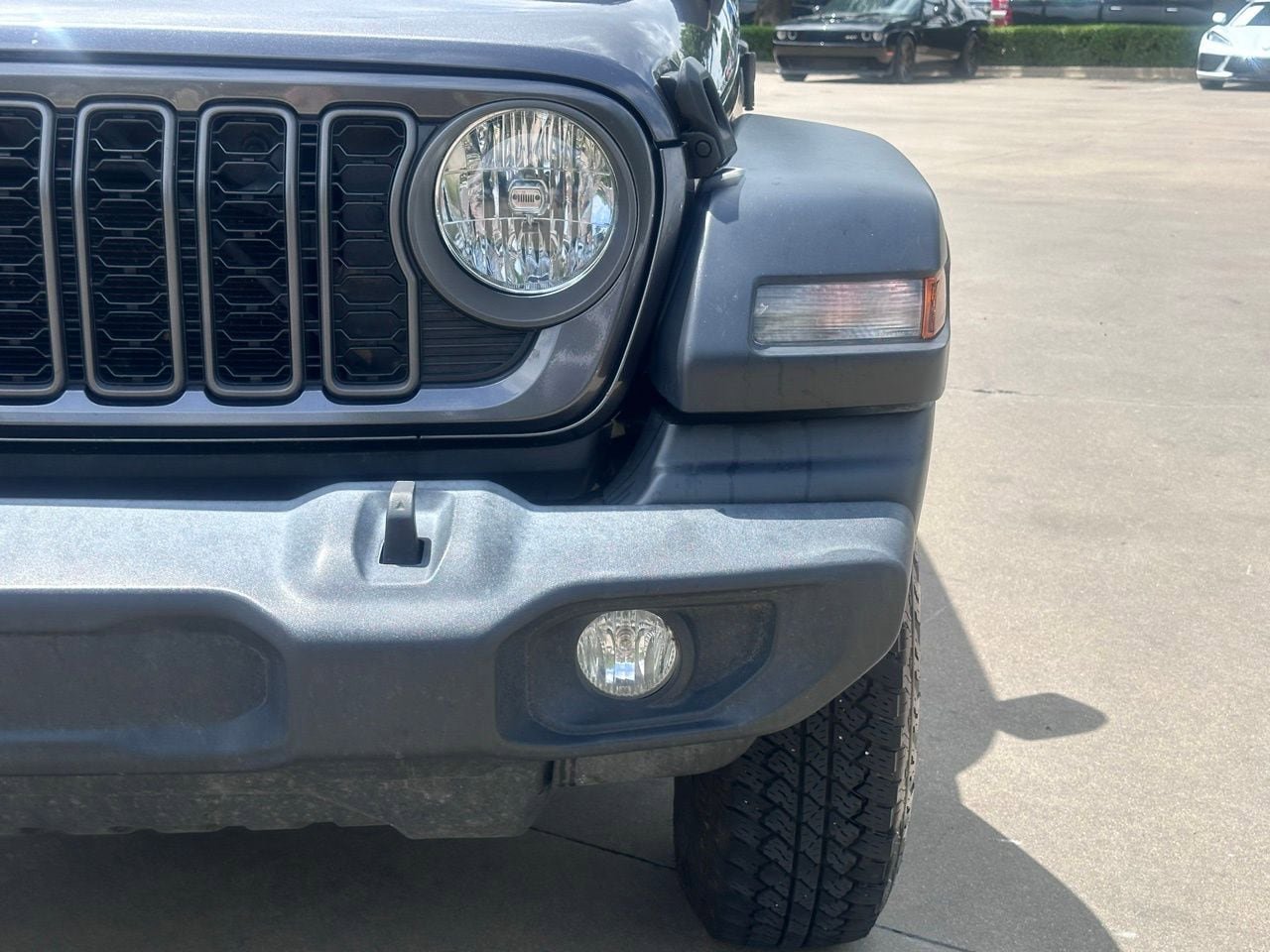 Used 2024 Jeep Wrangler Unlimited Sport AWD/4WD image 4