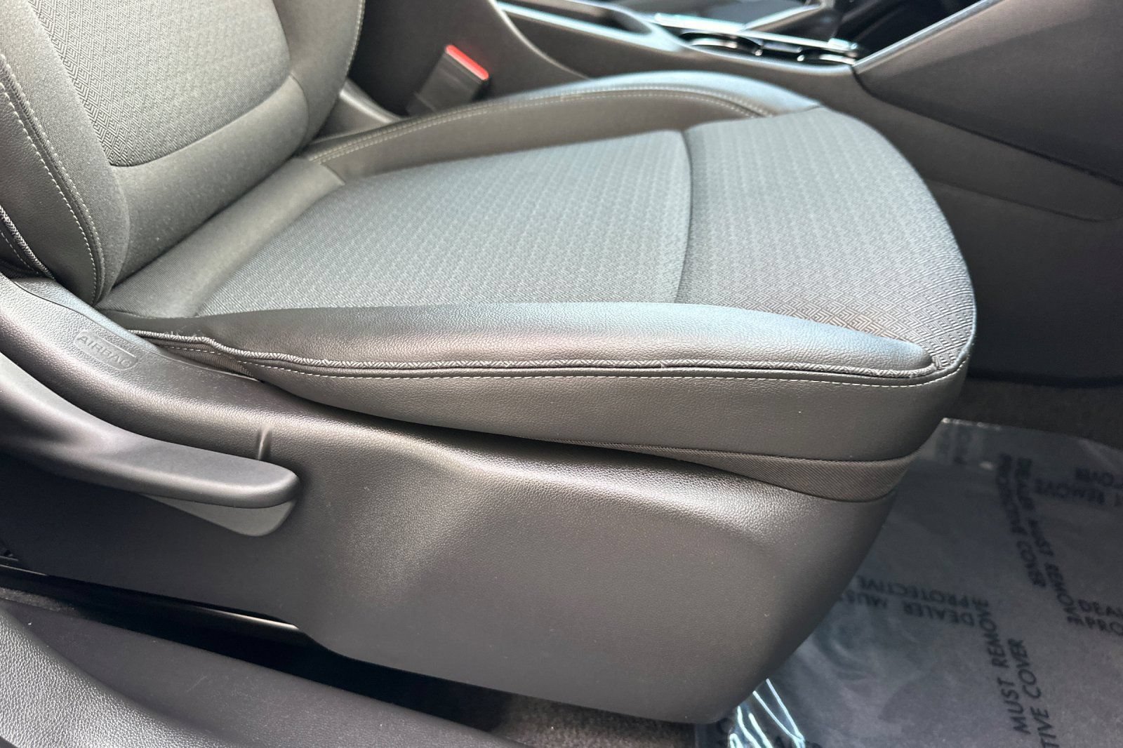 Certified 2024 Buick Encore GX Preferred FWD image 23