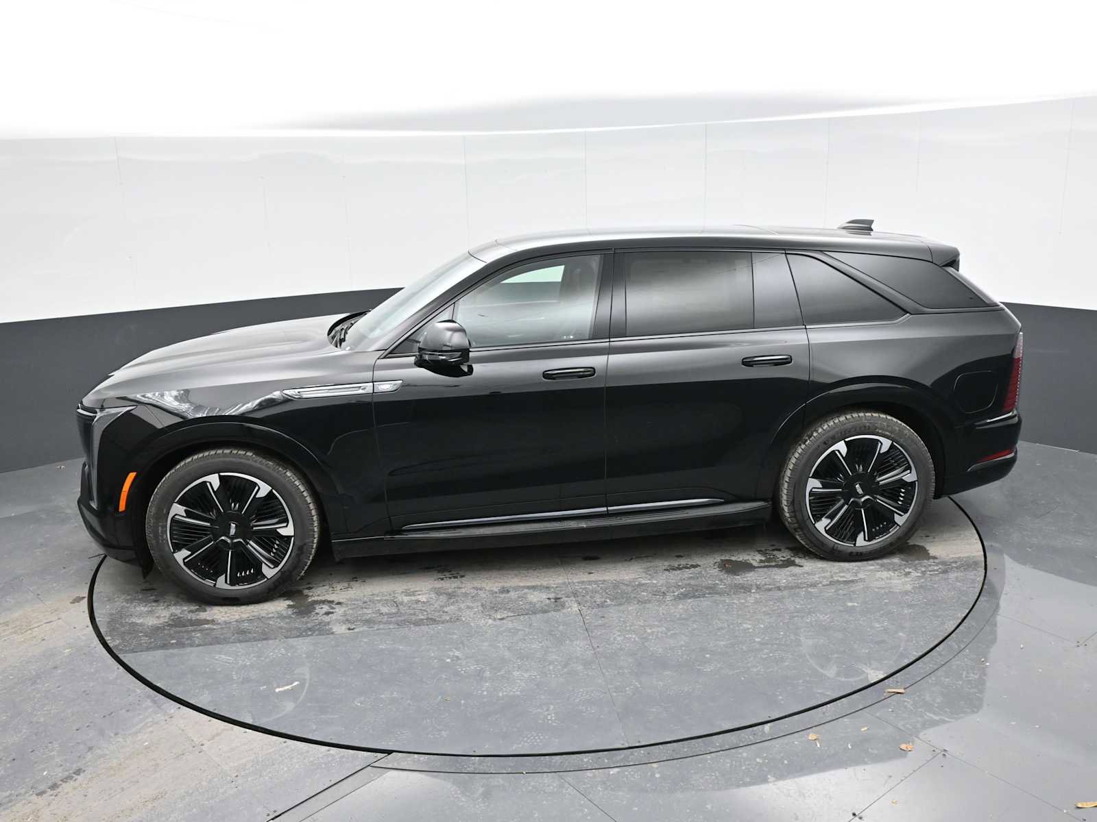 New 2025 Cadillac Escalade IQ Sport 1 w/ Smart Trailering package AWD/4WD image 32