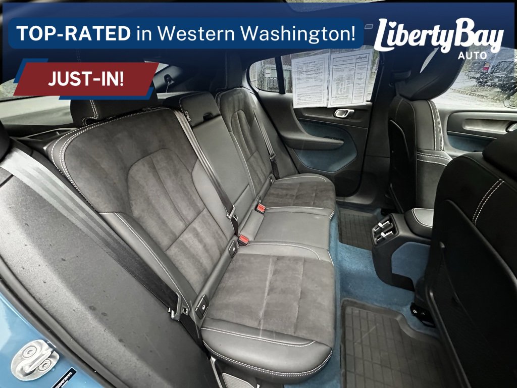 Used 2023 Volvo C40 P8 Recharge Ultimate w/ Protection Package Premier image 16