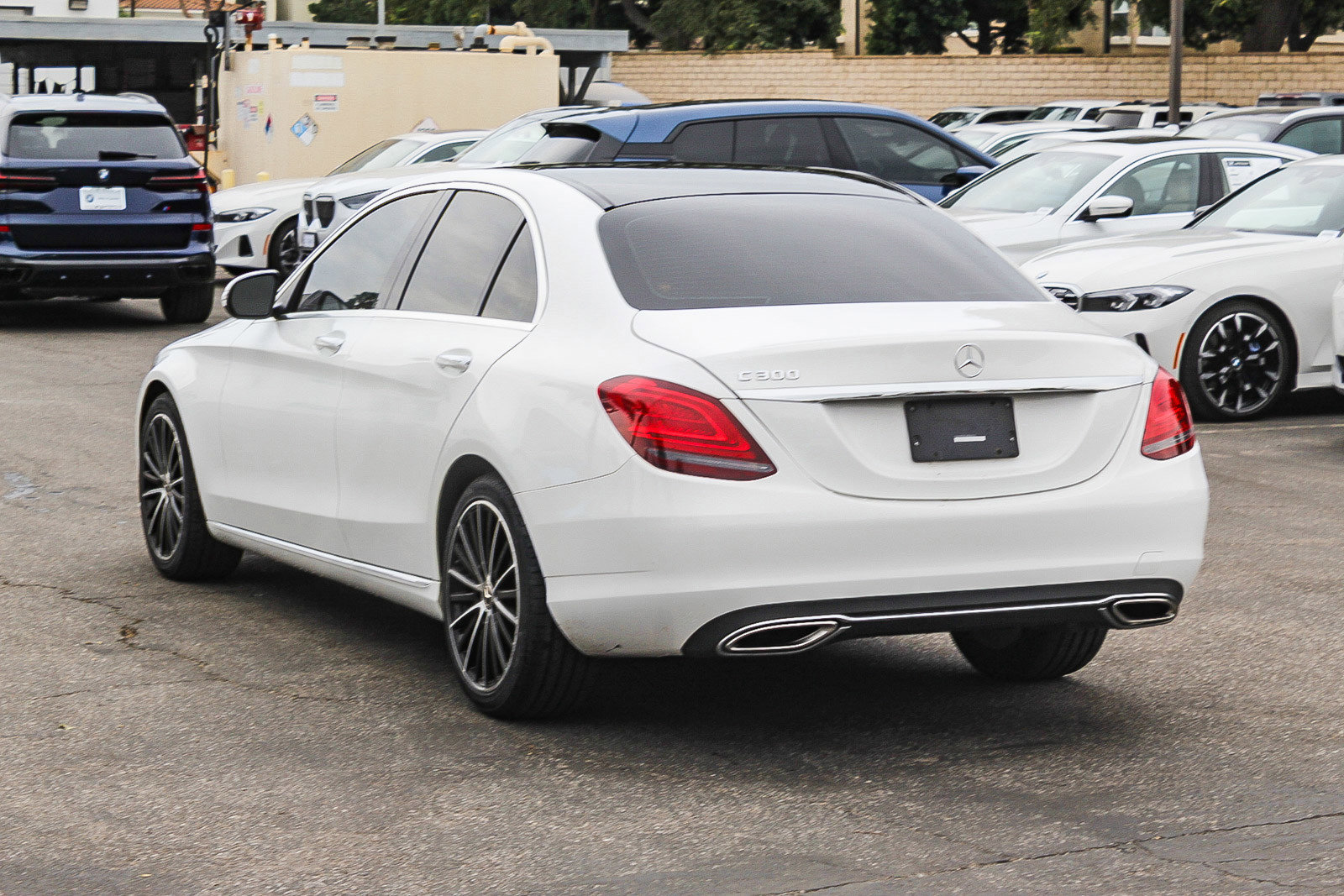 Used 2021 Mercedes-Benz C 300 Sedan image 4