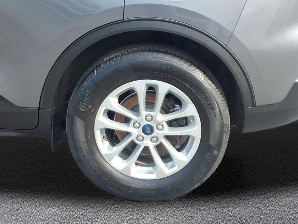 Used 2022 Ford Escape SE w/ Cold Weather Package AWD/4WD image 10