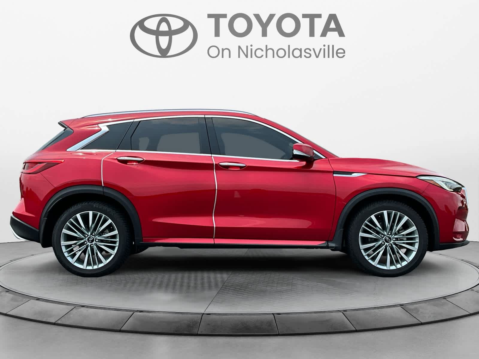Used 2023 INFINITI QX50 Sensory AWD/4WD image 6