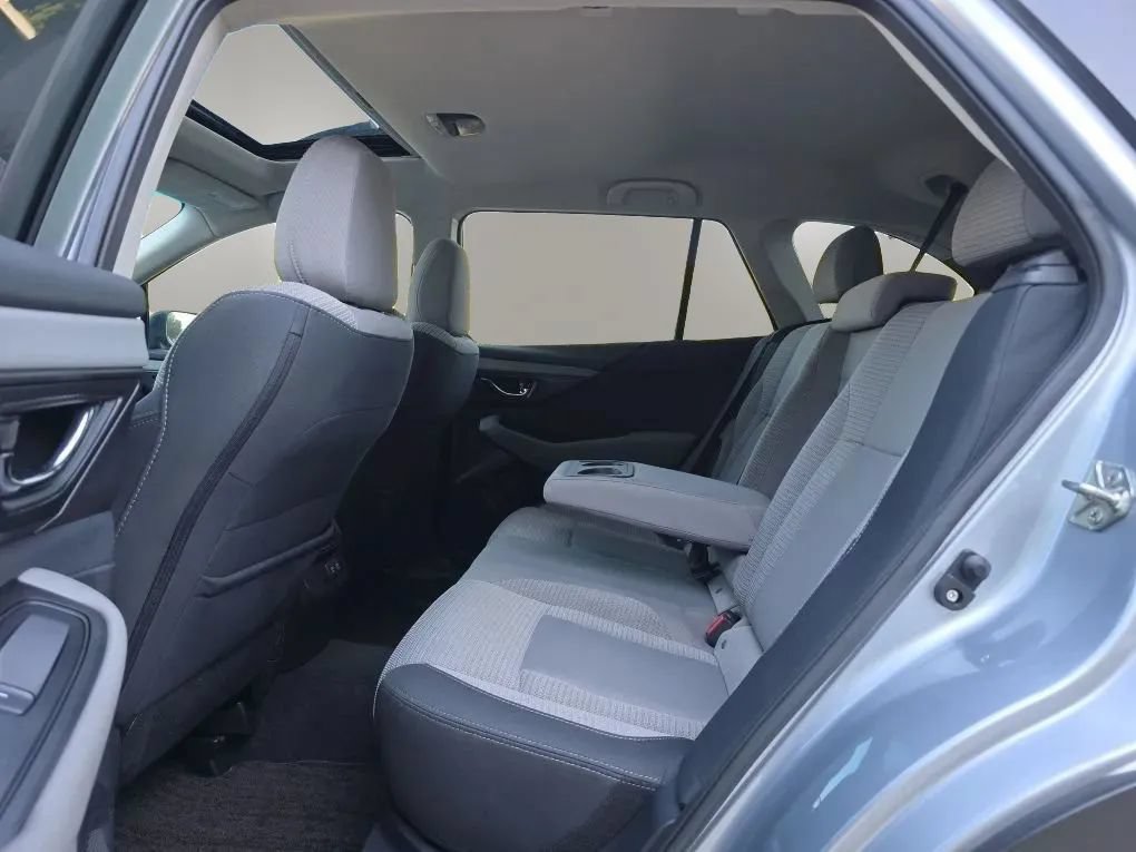 Used 2021 Subaru Outback Premium AWD/4WD image 39