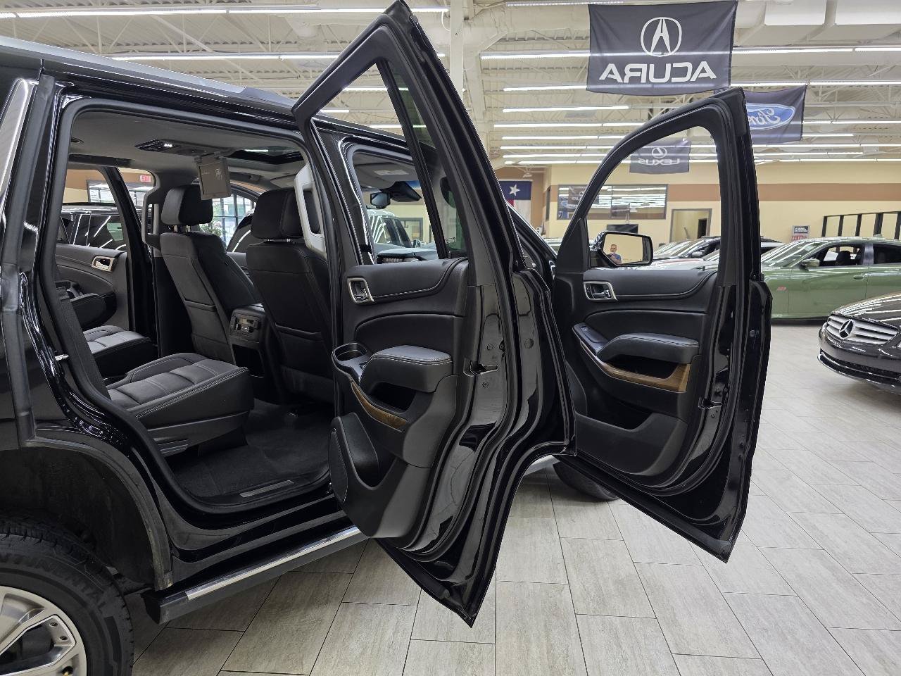 Used 2019 GMC Yukon Denali w/ Open Road Package AWD/4WD image 14