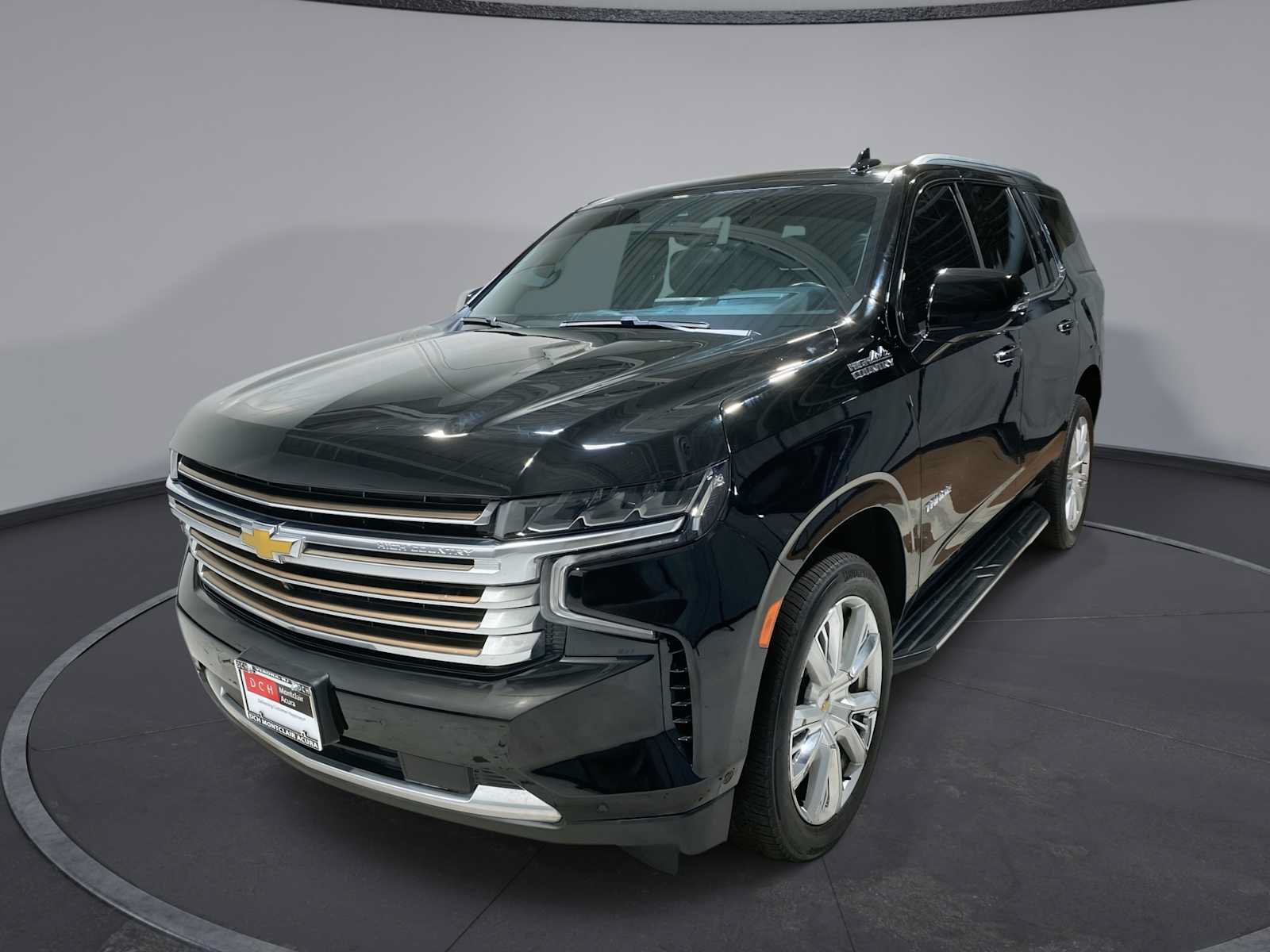 Used 2023 Chevrolet Tahoe High Country w/ Advanced Technology Package AWD/4WD image 1