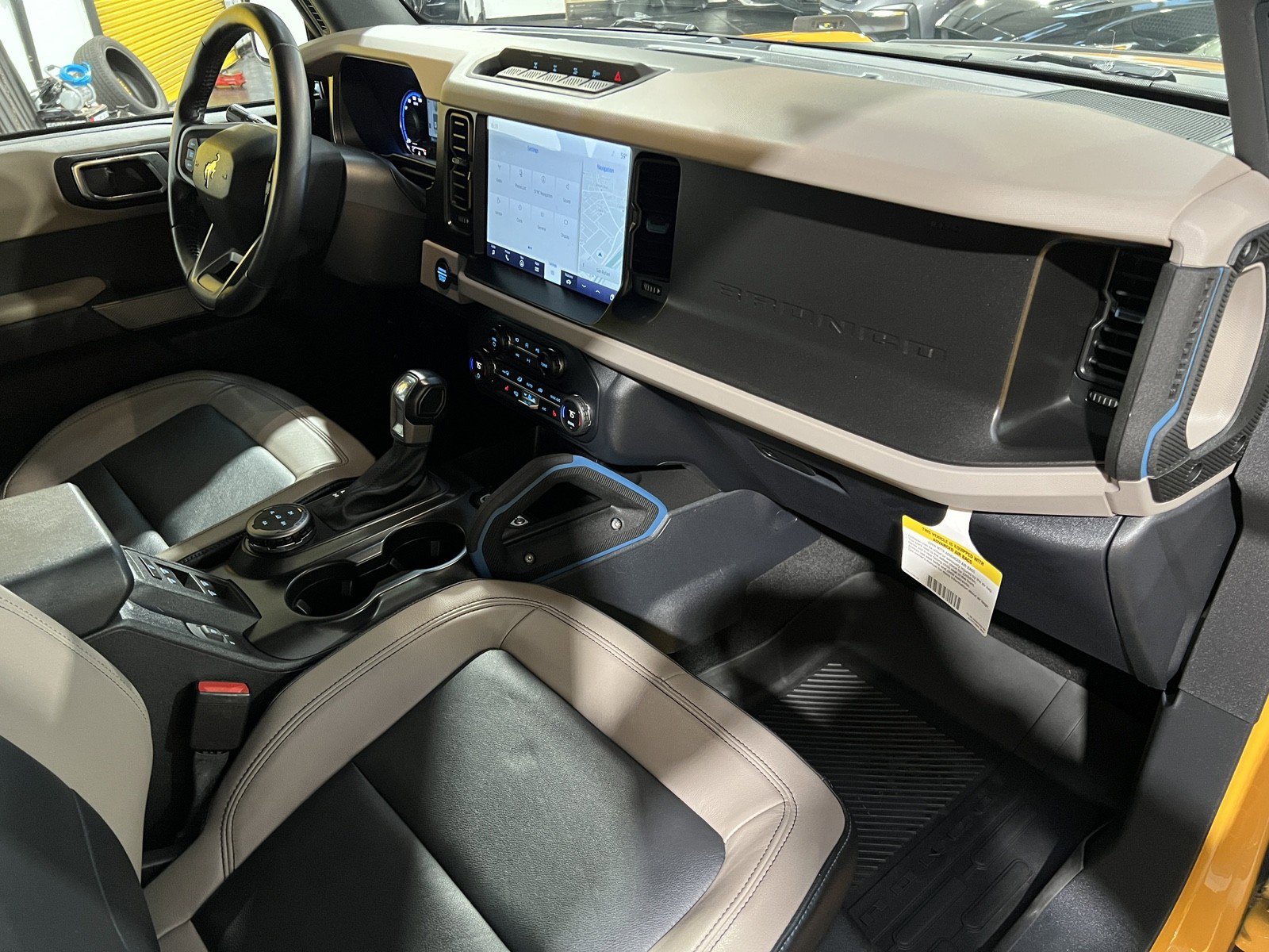 Used 2021 Ford Bronco Wildtrak image 16