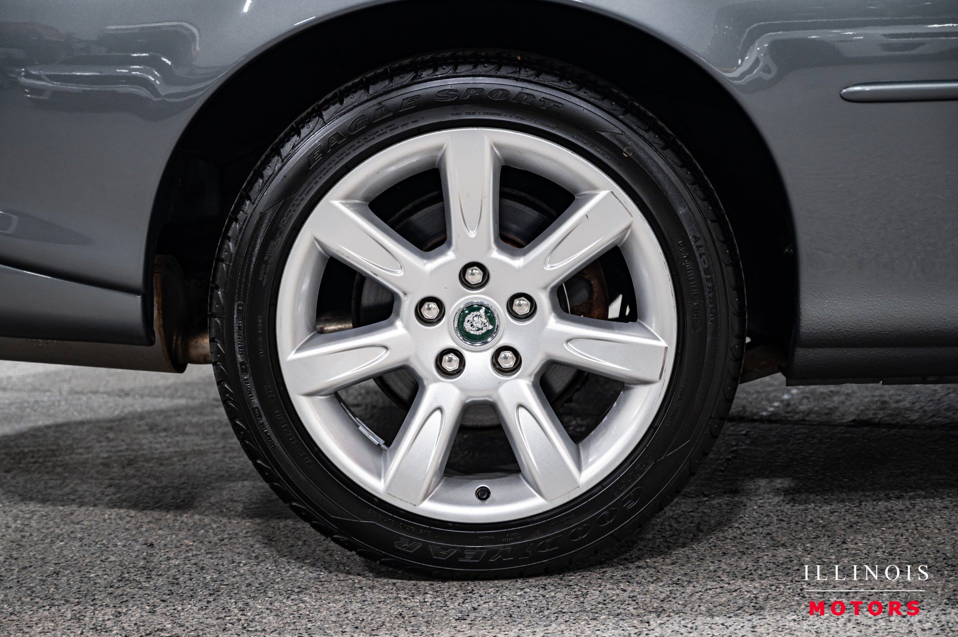 Used 2003 Jaguar XK8 Coupe image 14