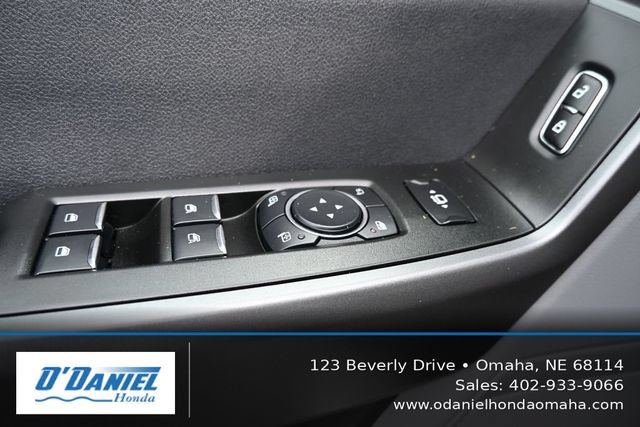 Used 2025 Ford F350 XLT w/ 360-Degree Camera Package AWD/4WD image 4