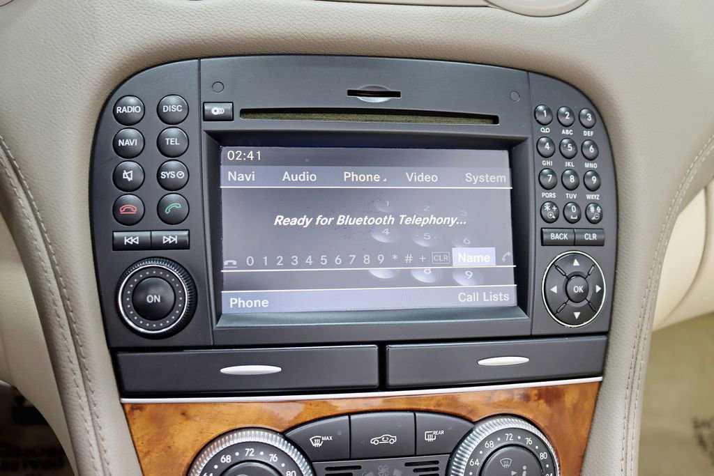 Used 2011 Mercedes-Benz SL 550 image 19