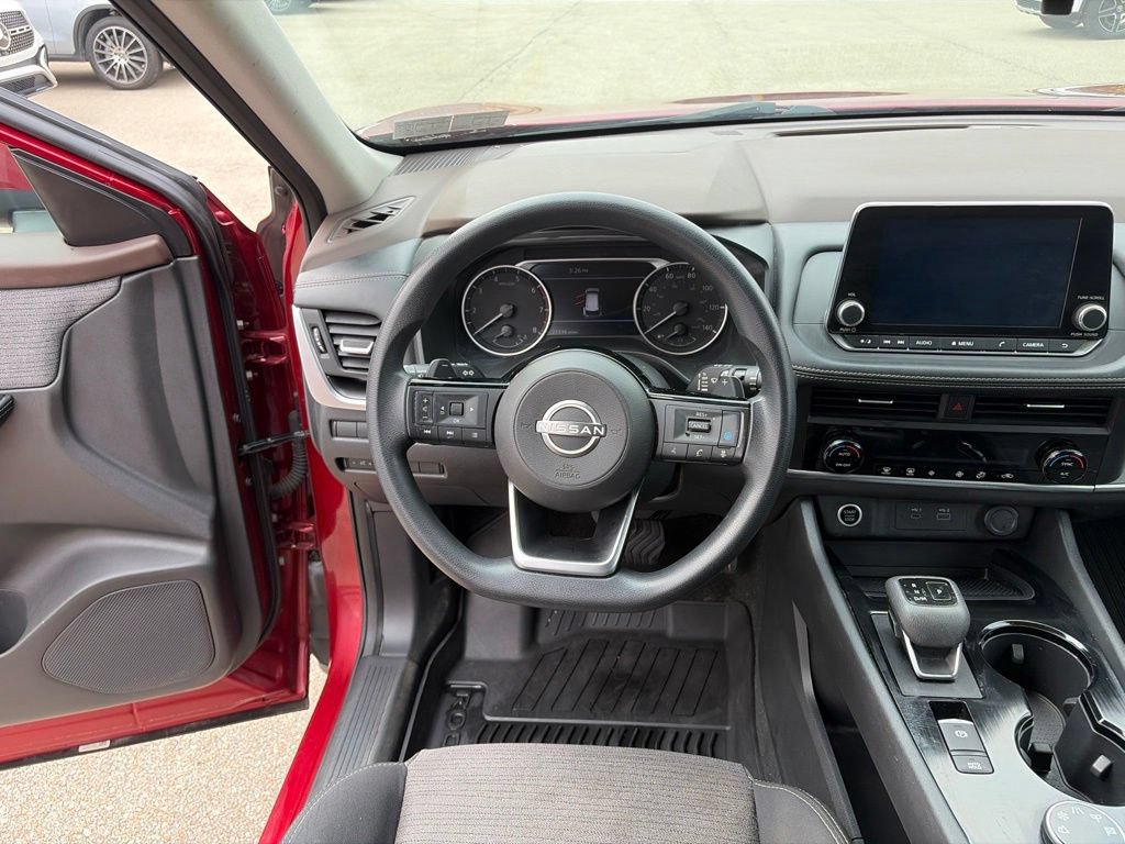 Used 2023 Nissan Rogue SV AWD/4WD image 14